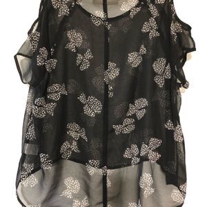 Chloe K Sheer Bows Design Top